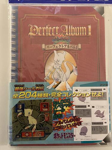 Perfect Album I from 1996 with the additional Mew (Nr. 000)