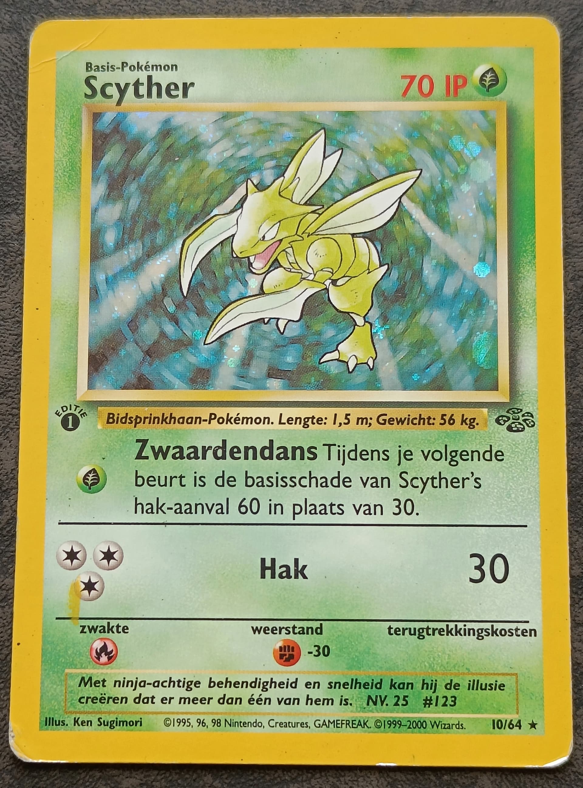 1995-2000 Holographic Zapdos Authentic Nintendo Pokemon Card Base Set 2  Symbol